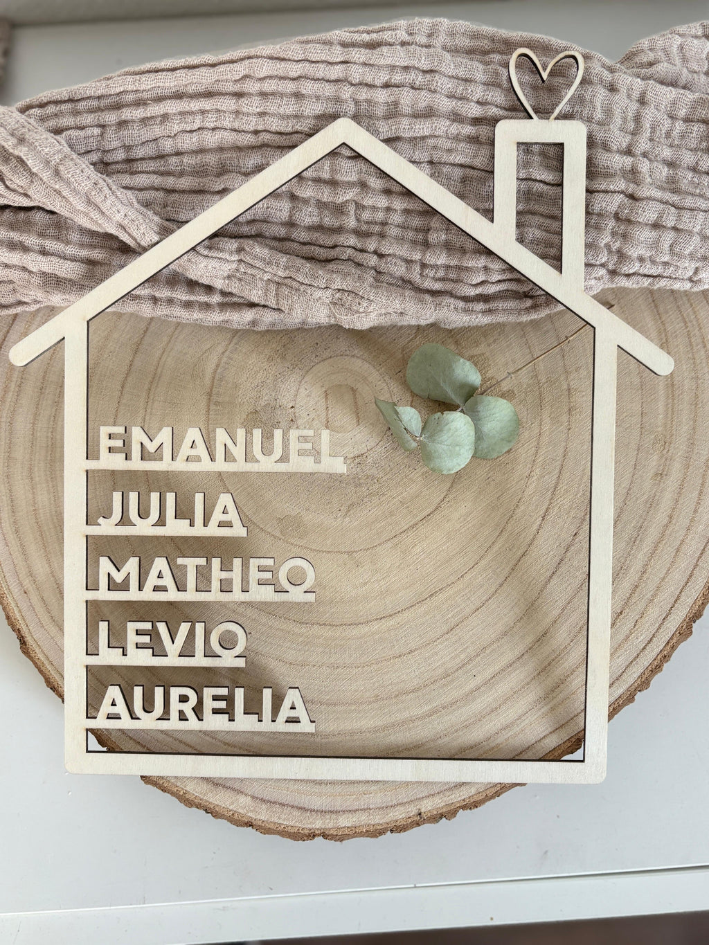 Haus mit Namen personalisiert