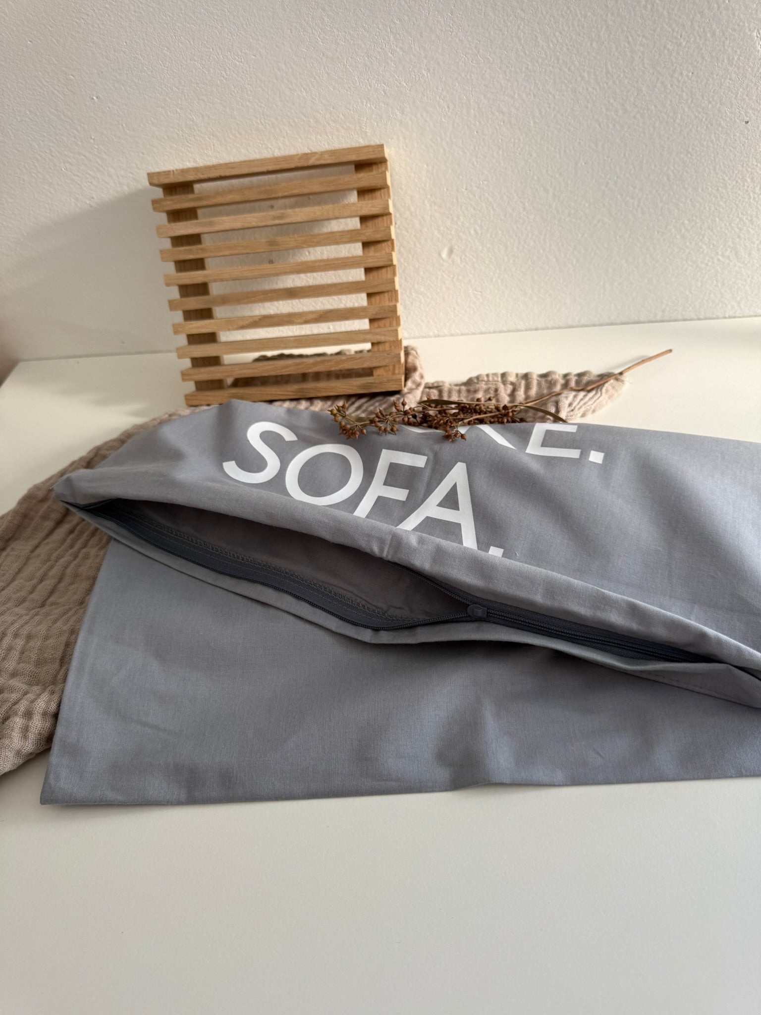 Kissenbezug - Kaffee, Buch, Decke, Sofa