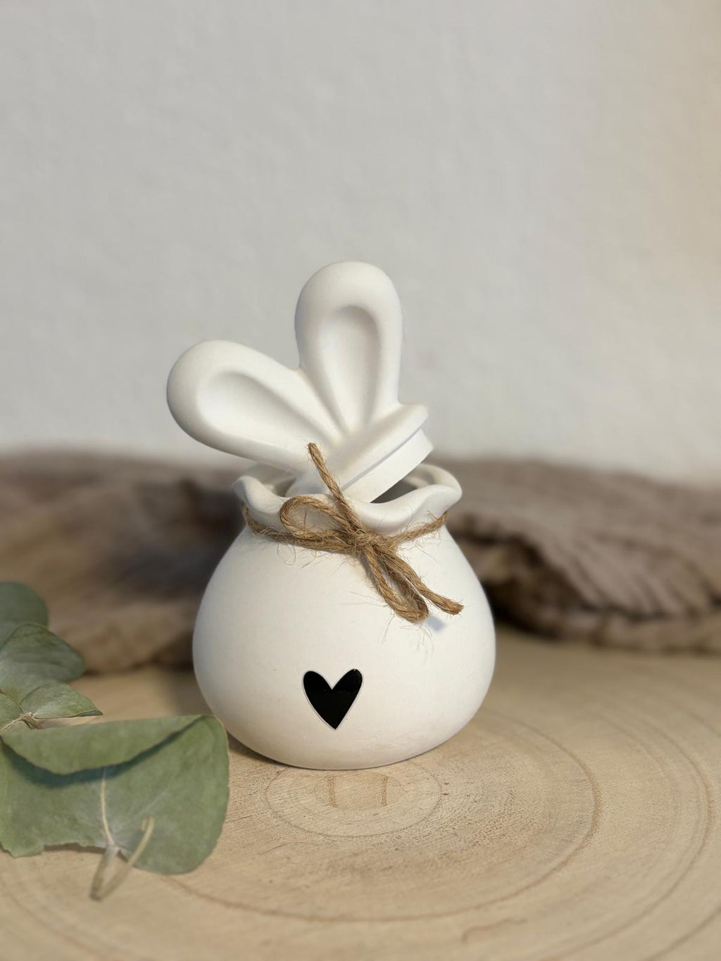 Schälchen mit Hasenohren