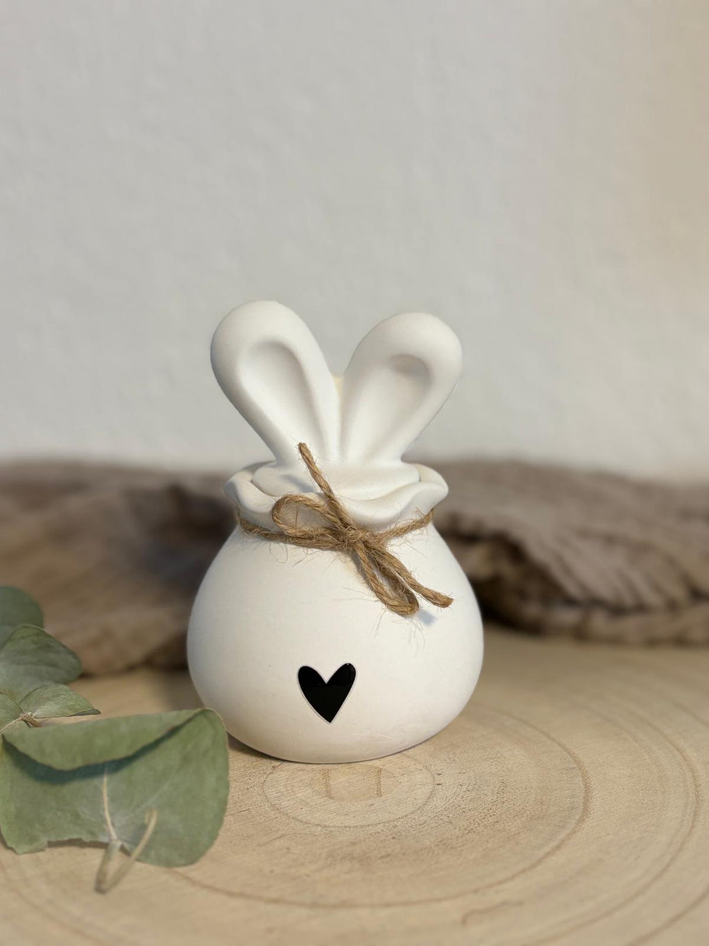 Schälchen mit Hasenohren
