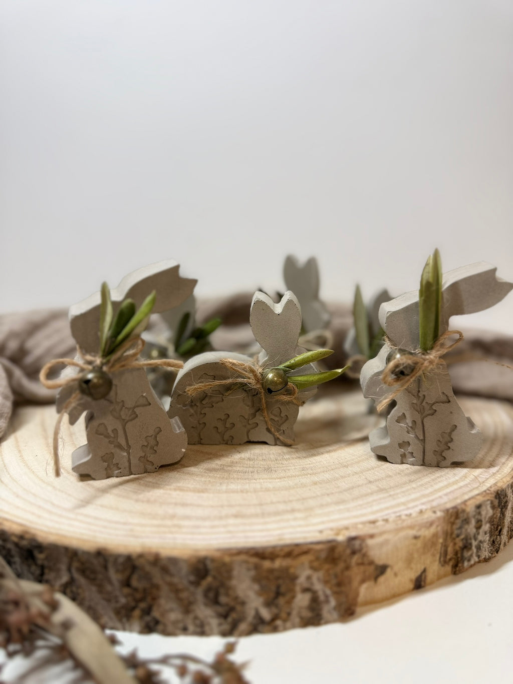 Beton-Häschen „Olea“