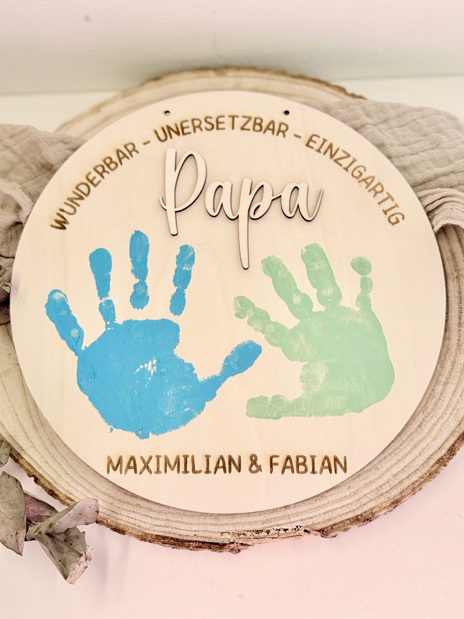 Schild mit Handabdruck